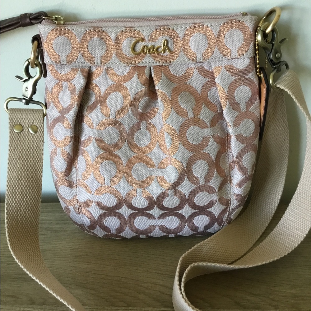 Coach Parker Op Art Swing Pak Crossbody Bag w/Metallic Rose Gold C's Monogram